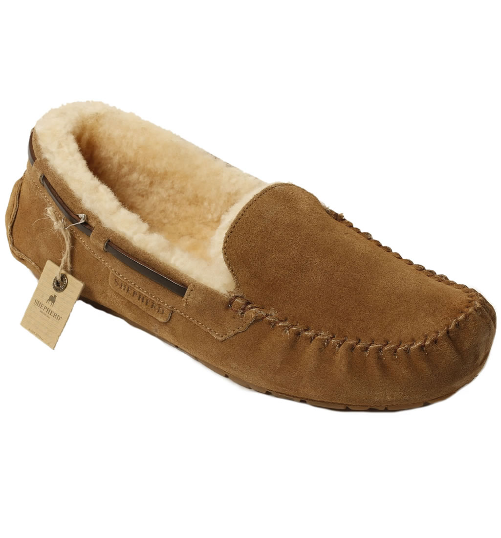 mens shearling moccasin slippers shepherd mens loafer style moccasin sheepskin slipper from mens shearling moccasin slippers shepherd mens loafer style moccasin sheepskin slipper from
